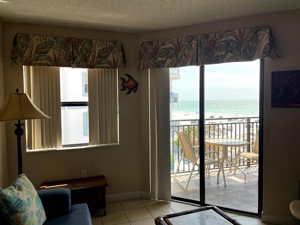 Beachfront Condo Ocean View St. Pete Beach Extérieur photo