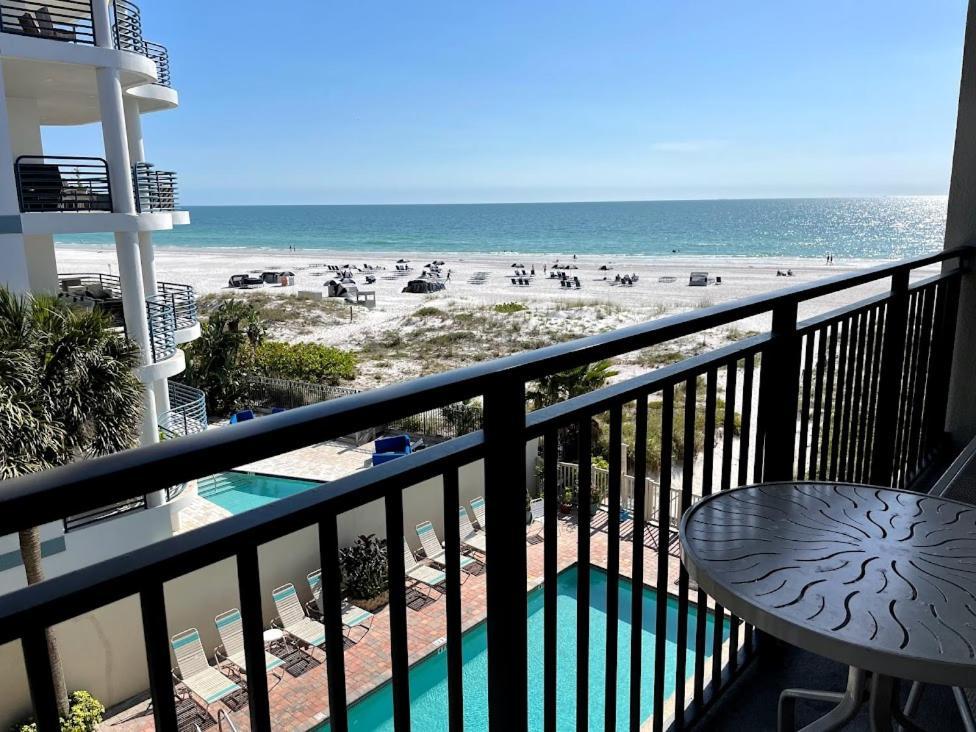 Beachfront Condo Ocean View St. Pete Beach Extérieur photo